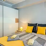 3 Sisters Apartment *
